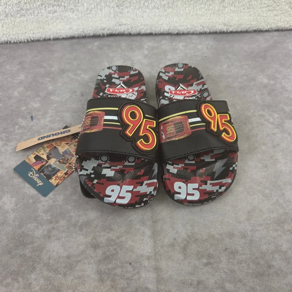 Ground Up Disney Pixar Cars Lightning McQueen Boys Slides Red Black Camo Size 11